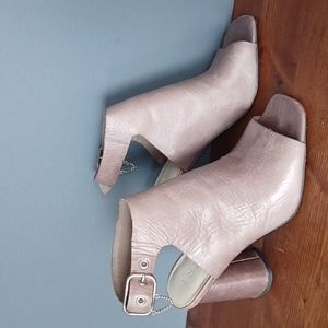 1 State chunky  heels